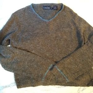 Denial sweater, sz medium